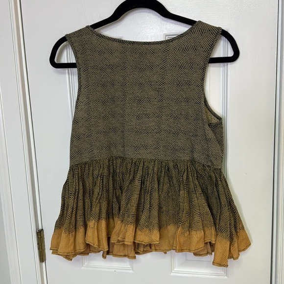 Anthropologie AKEMI + KIM small Sleeveless Patterned Top - Black and Tan - Picture 8 of 9
